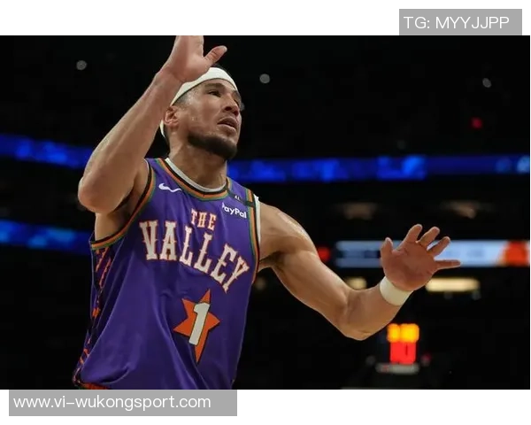 太阳主帅称赞布克表现出色并表示将提升队友状态以求更好表现